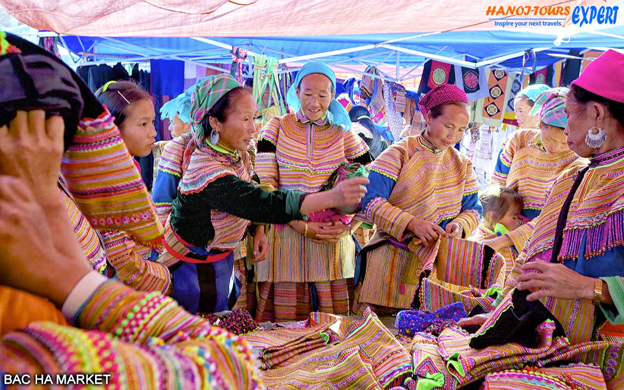 Sapa Bac Ha Market Tour