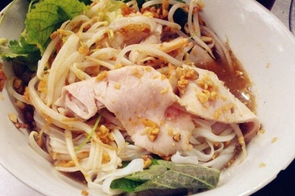 Cheap but delicious cuisine in Hanoi, Vietnam 5