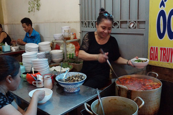 Cheap delicious Cuisine hanoi vietnam 1