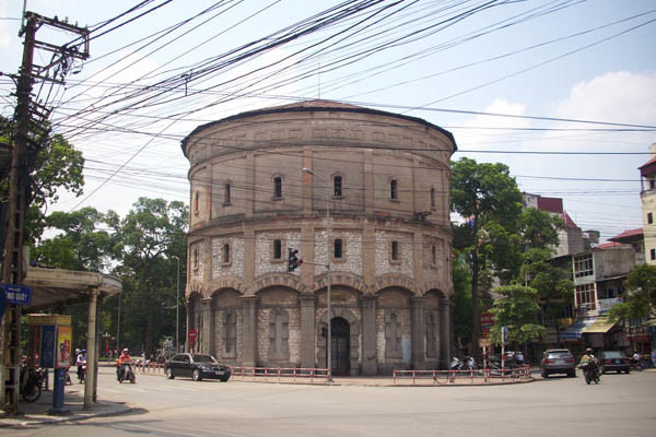 travel hanoi hang dau water tower