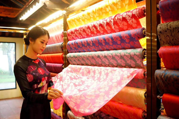 van phuc silk village