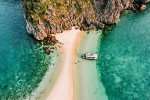Cat Ba Island Beach